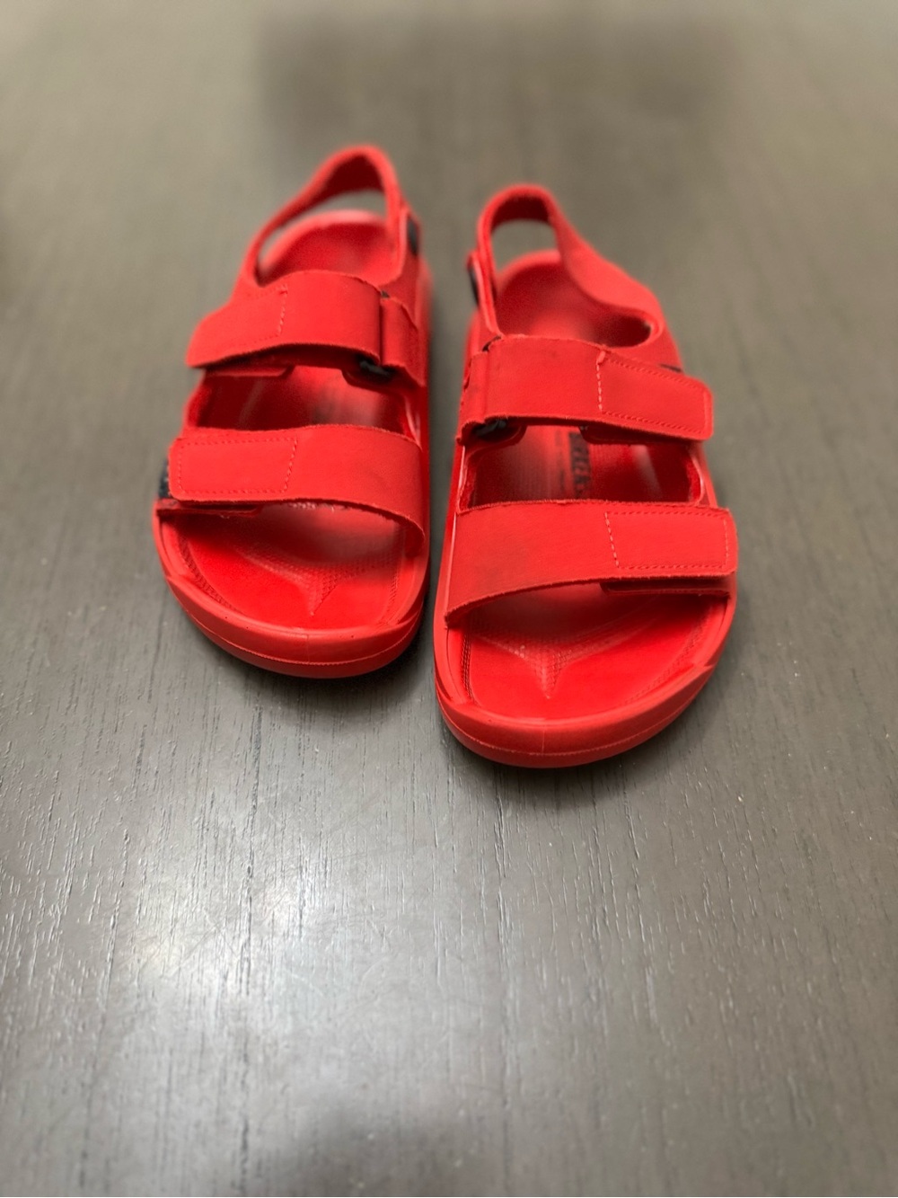 Birkenstock   Mogami HL  Kids Bright Red Double-Strap Sandals size EU30 us 12